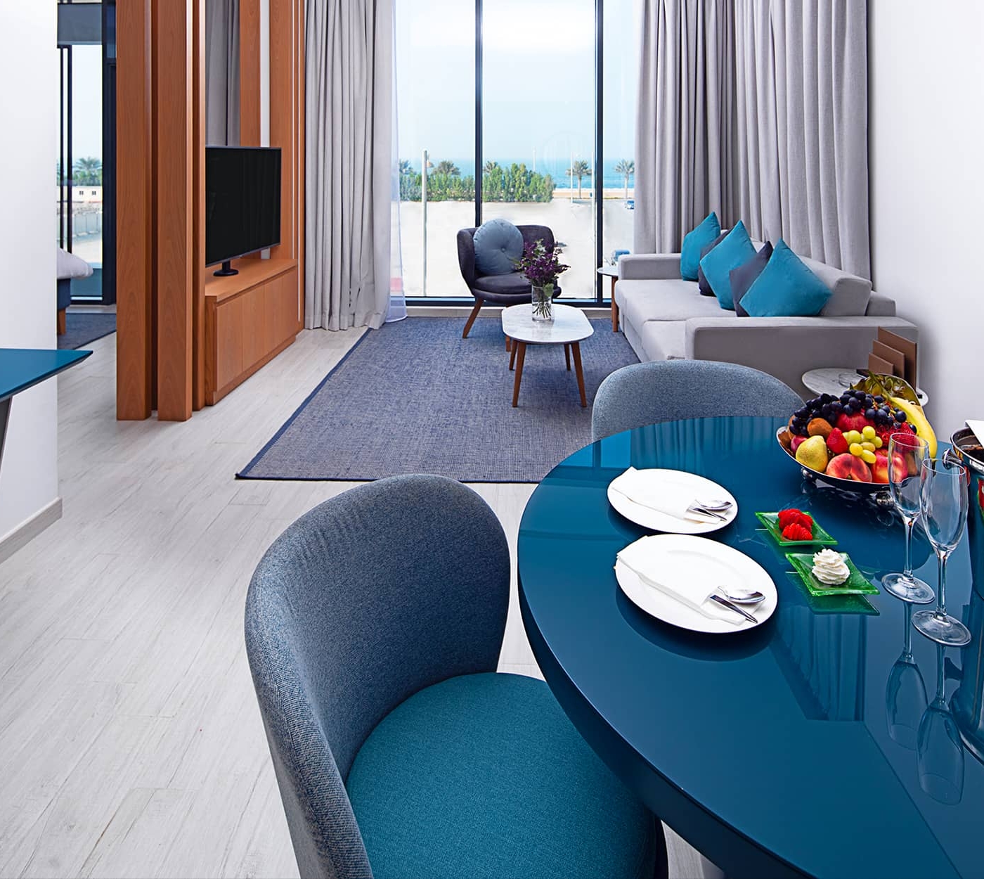 CCentralResortthepalmbarExecutiveSuite