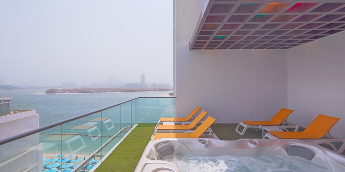 CCentralResortthepalmjacuzzi