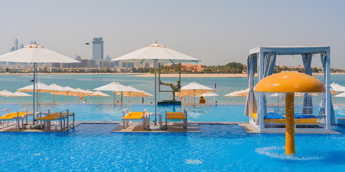 CCentralResortthepalmmojitopoolbar