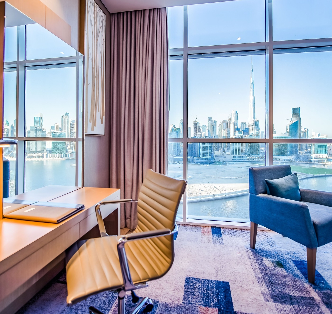 CanalCentralhotelBurj Suite with Canal and Burj Khalifa view