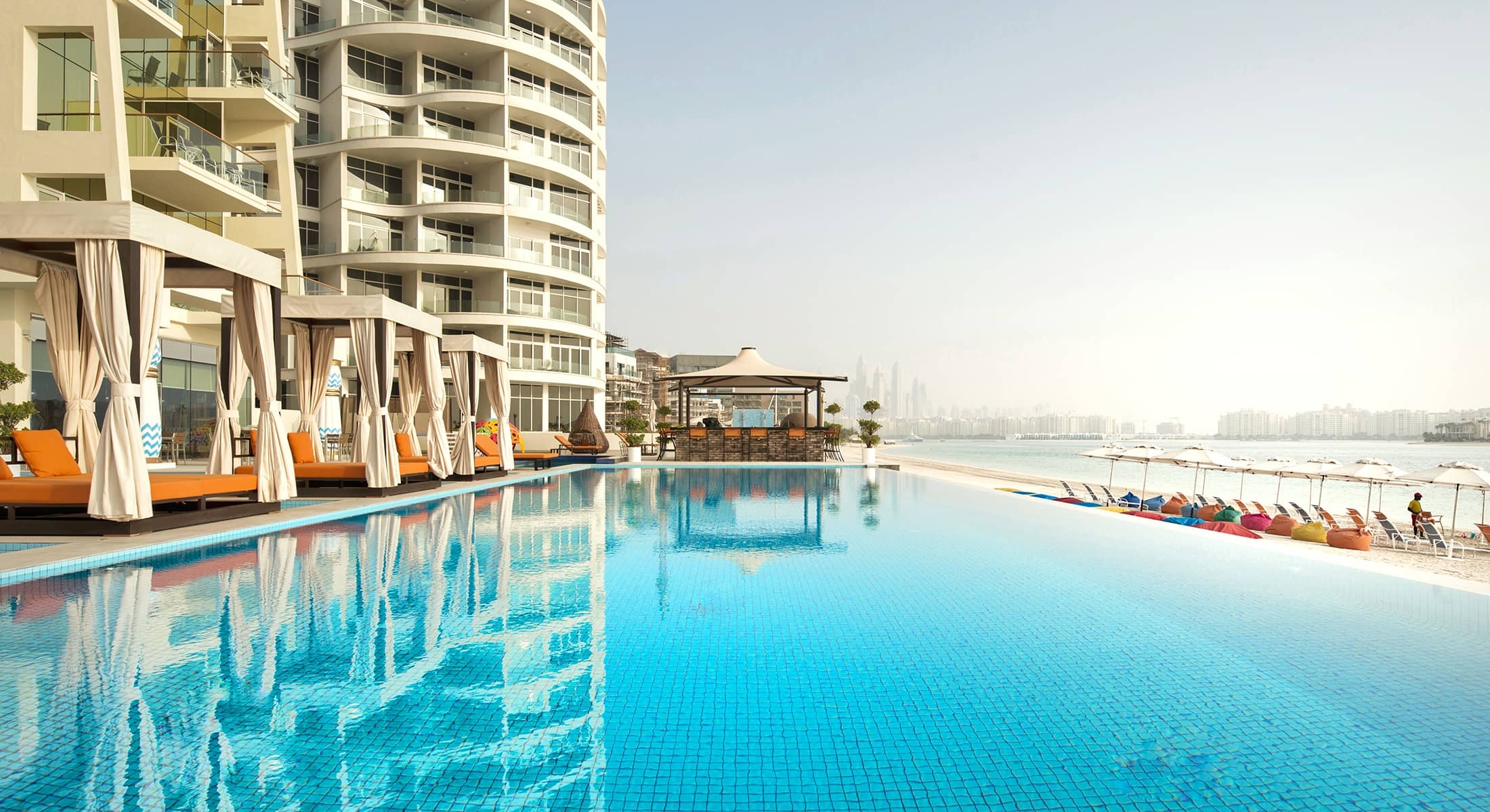 CENTRAL HOTELS DUBAI visual data 4