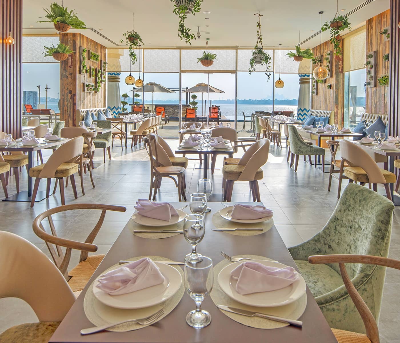 RoyalCentralThePalmLaMaisonRestaurant